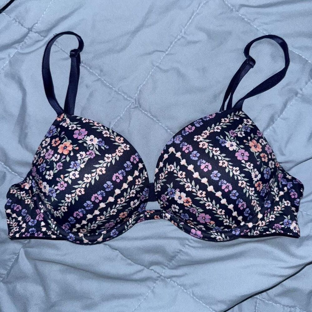 Victoria's Secret PINK Floral Push-up Bra